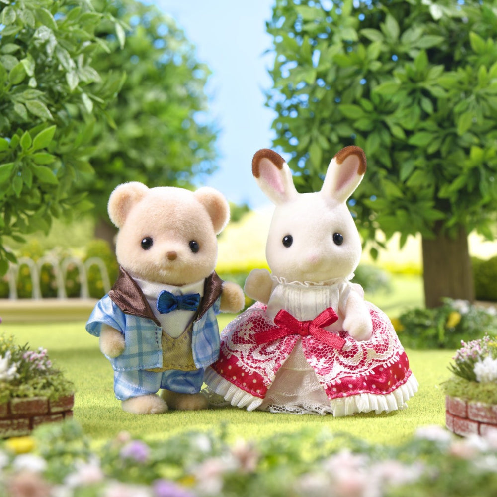 Calico Critter Anniversary Friends Set -Freya & Theo-