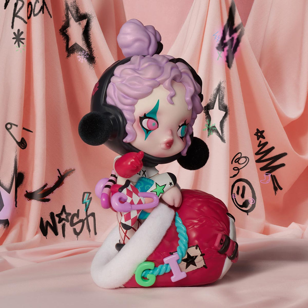SKULLPANDA The Stocking Surprise Figure