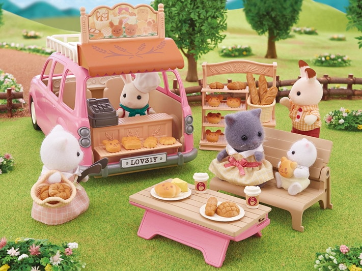 Calico Critters Bakery Shop Starter Set