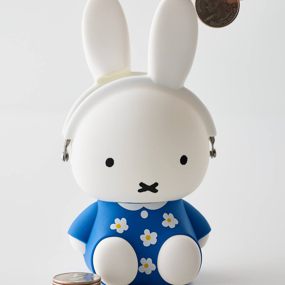 Miffy Silicone 3D pouch