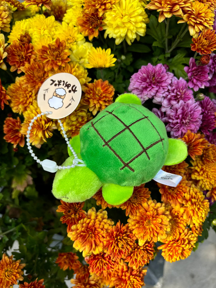 Bun Turtle keychain