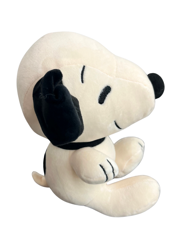 Peanuts Snoopy Sitting Plush