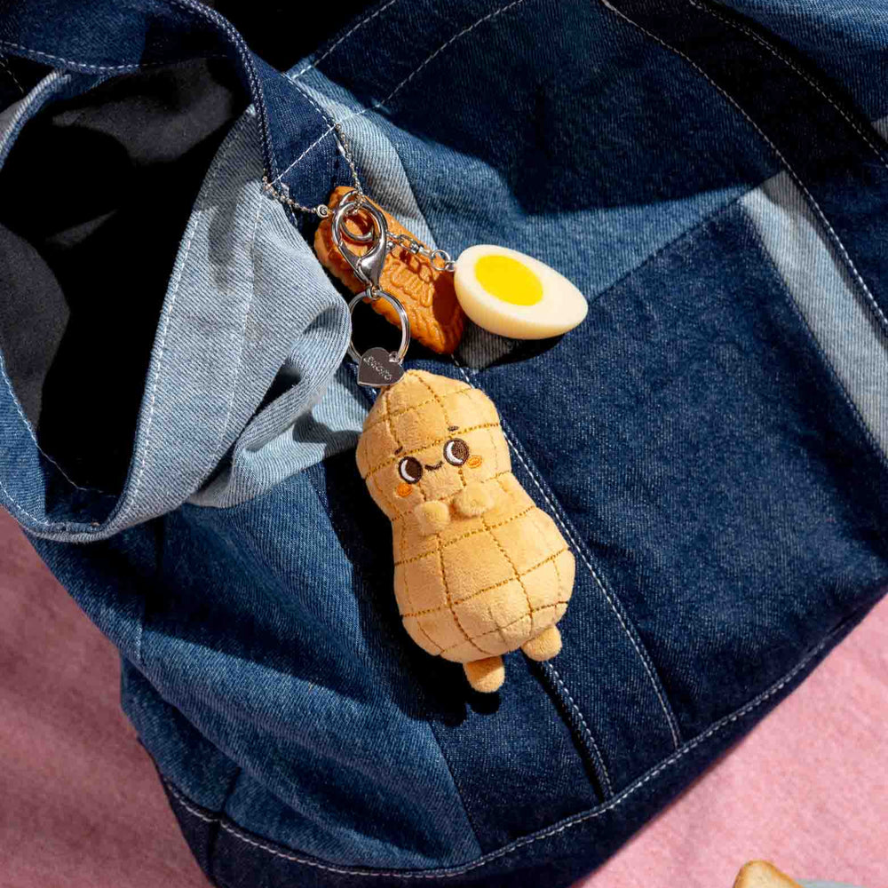 Smoko Harold Peanut Bag Charm