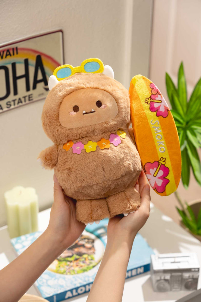 Smoko Surfer Hank Yeti Midi Mochi Plush