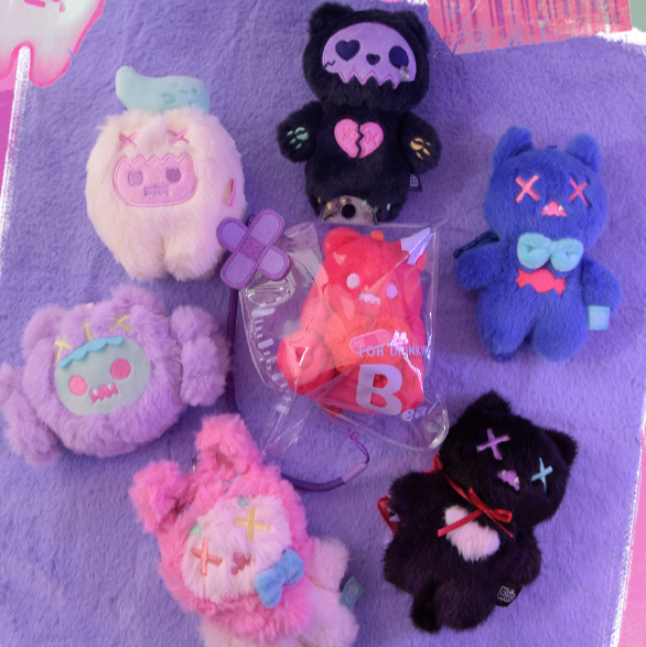 Finding Unicorn ShinWoo Vampire Candy Shop Series Plush Blind Box